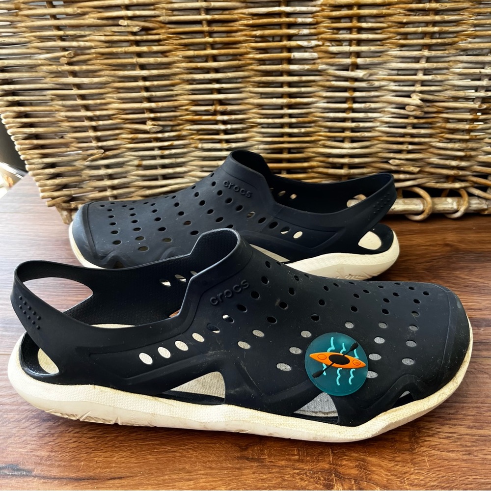 Sandal blue iconic comfort crocs shoes